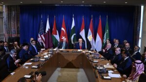 ގާޒާ ހަނގުރާމަ ހުއްޓުވުމަށް އެމެރިކާ އާއި އިސްލާމީ ގައުމުތަކުން މަސައްކަތް ފަށައިފި