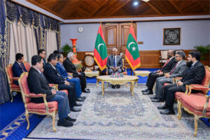 އިންޓަރނޭޝަނަލް އިސްލާމިކް ޔުނިވަރސިޓީ މެލޭޝިޔާގެ ރެކްޓަރ، ރައީސްގެ އަރިހަށް އިޙްތިރާމްގެ ޒިޔާރަތެއް ކުރައްވައިފި