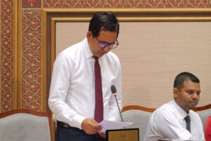 ޑިވެލޮޕްމަންޓު ބެންކުގެ މަސައްކަތް ބާރު ސްޕީޑްގައި ދަނީ ކުރިއަށް: ސައީދު