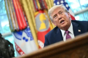 މަޝްވަރާކުރަން އީރާން ބޭނުން، އެހެންނަމަވެސް ވަގުތު ފާއިތުވެއްޖެ: ޓްރަމްޕް