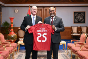 ފީފާގެ ރައީސްގެ ޒިޔާރަތަށް ރައީސް ޝުކުރުއަދާކުރައްވައިފި