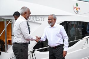 ތަރައްގީ ހުރީ މެކުހަށް ޖަހާފަ: އަބުދުއްރަހީމް