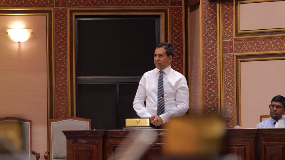 ހައްޖު ކޯޕަރޭޝަނުން ހޮޓާ ހިންގުމަކީ ގާނޫނީ ހައްގެއް: އިކޮނޮމިކް މިނިސްޓަރު