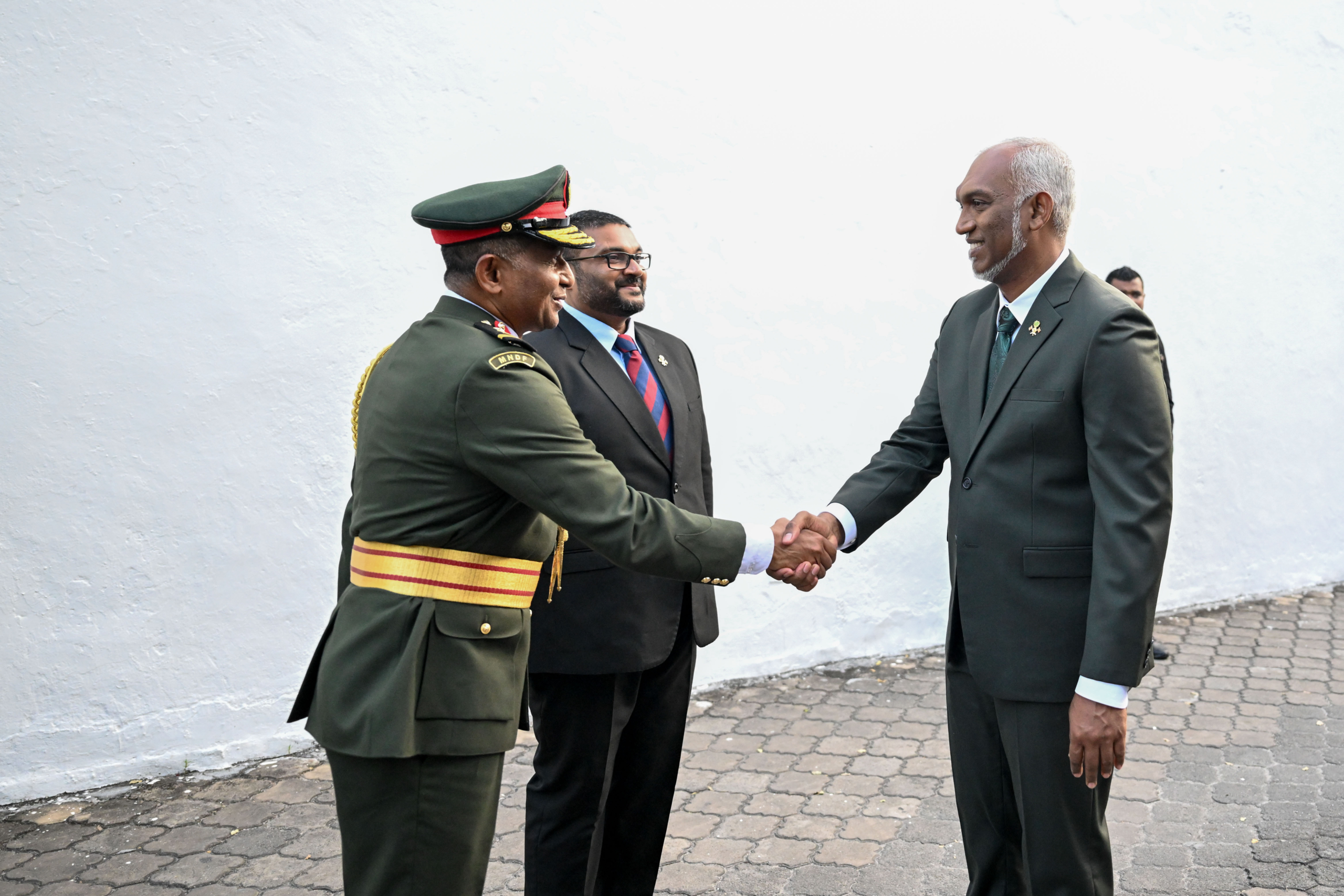 ރައީސް މުއިއްޒަކީ ސިފައިންގެ ގުރުބާނީގެ އަގުވަޒަންކުރައްވާ ލީޑަރެއް: ސީޑީއެފް