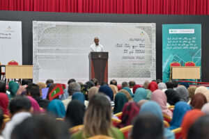 ރާއްޖޭގެ ކޮންމެ ރަށެއްގައި، ދިރިއުޅޭ ކޮންމެ ރައްޔިތަކަށްވެސް އެއް ފެންވަރެއްގައި ޚިދުމަތް ލިބެންޖެހޭނެ: ރައީސް
