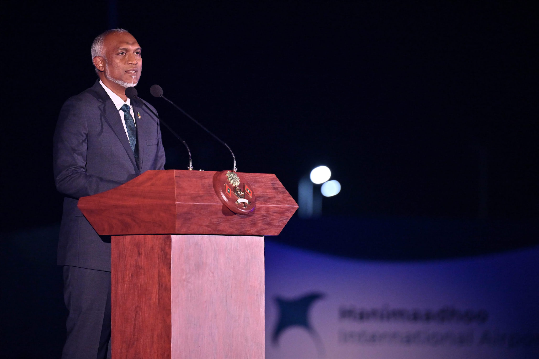 ހަނިމާދޫ އިންޓަރނޭޝަނަލް އެއަރޕޯޓާއެކު ހުޅިވިގެން ދަނީ ބޮޑު ތިލަދުންމަތީ ސަރަޙައްދުގެ ތަރައްޤީގެ ދޮރޯށި: ރައީސް