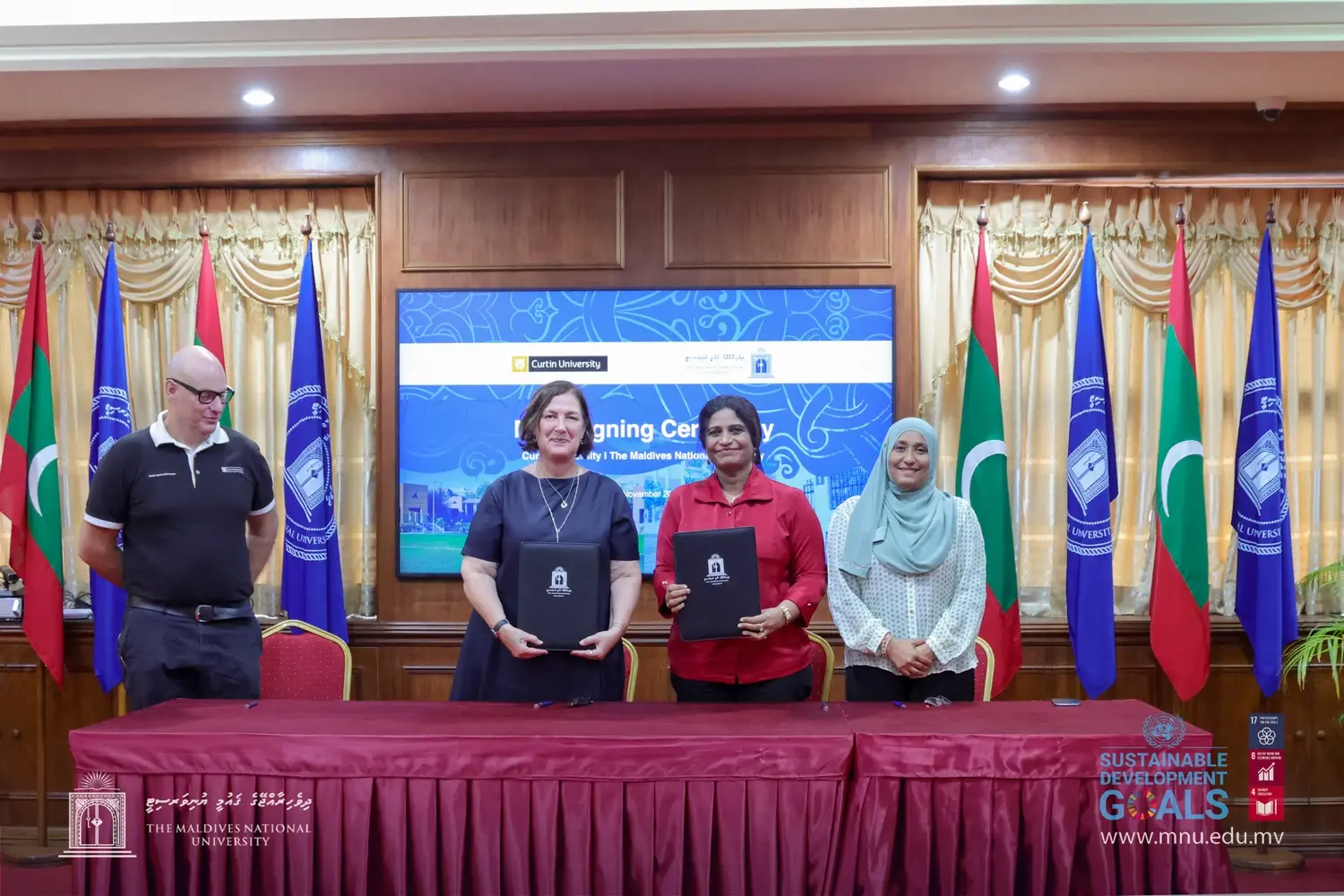 އެމް.އެން.ޔޫއާއި ކަރޓިން ޔުނިވާސިޓީއާ ދެމެދު މަތީތަޢުލީމު ކުރިއަރުވުމުގެ އެއްބަސްވުމެއްގައި ސޮއިކޮށްފި