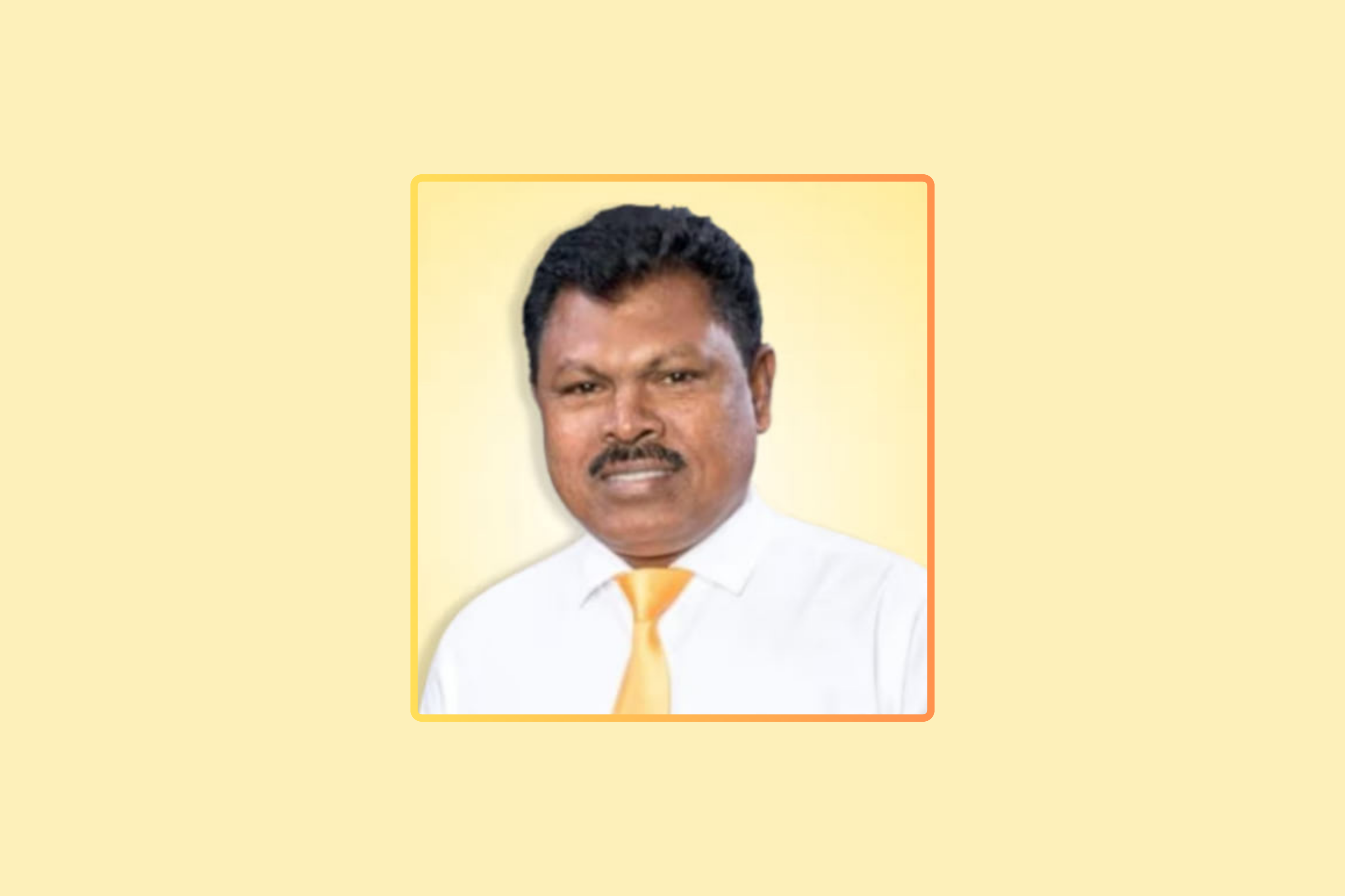 ޑިމޮކްރެޓްސްގެ ކުޑަހުވަދޫ ކައުންސިލަރު އަލުން އެމްޑީޕީއަށް ސޮއިކޮށްފި
