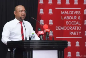 ކޯޓުގެ ހުކުމާ އެއްގޮތަށް ލޭބާ ޕާޓީ އަލުން ދަފްތަރުގައި ހިމަނައިފި
