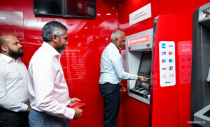 އާބާދީ 2000 އަށްވުރެ ބޮޑު ރަށްތަކުގައި ޑޮލަރު އެޓީއެމް ބަހައްޓަނީ