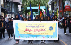 ރައީސުލްޖުމްހޫރިއްޔާގެ އަނބިކަނބަލުން އަންހެން ކުދިންގެ ދުވަހުގެ ހިނގާލުމުގައި ބައިވެރިވެވަޑައިގެންފި