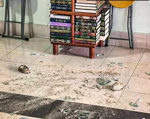 ސުލްތާން ހަސަން އިއްޒުއްދީން މިސްކިތުގެ ކުޑަދޮރުތައް ތަޅާލި މީހާ އާއިލާއާ ހަވާލުކޮށްފި