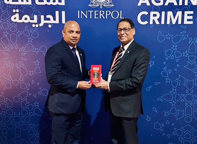 ގުޅިގެން މަސައްކަތްކުރުމާ ގުޅޭގޮތުން ދިވެހި ފުލުހުންނާއި ބަންގްލަދޭޝް ފުލުހުން މަޝްވަރާކޮށްފި