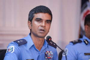 ކޮރަޕްޝަން ތުހުމަތު ކުރެވޭ ހުޅުމާލޭ ޕޮލިސް ހެޑް މަޤާމުން ވަކި ކޮށްފި