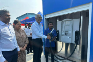 ދުވާފަރުގައި ފިއުލް ޝެޑެއް ރައީސް ހުޅުވައިދެއްވައިފި