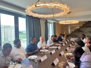 އެމެރިކާ ސަފީރު ރާއްޖޭގެ ސިޔާސީ ޕާޓީތަކާ ބައްދަލު ކުރައްވައިފި