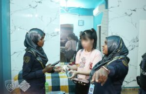 ޤަވާއިދާ ޚިލާފަށް ހިންގި ތިން ސެލޫން ބަންދުކޮށްފި