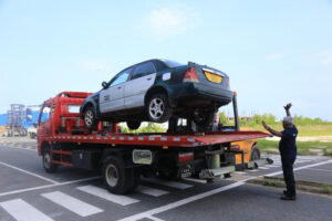 ހުޅުމާލެ ގަވައިދާ ހިލާފަށް ޕާކްކޮށްފައިވާ އުޅަނދުތައް ނަގަން ފަށައިފި