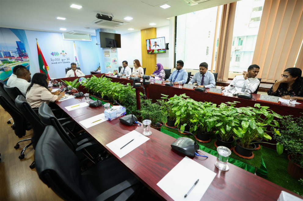 ކޯރަމް ގެއްލި ބިމުގެ މައްސަލަ ސިޓީ ކައުންސިލްގައި މިއަދުވެސް ކުރިޔަށް ނުގެންދެވުނު