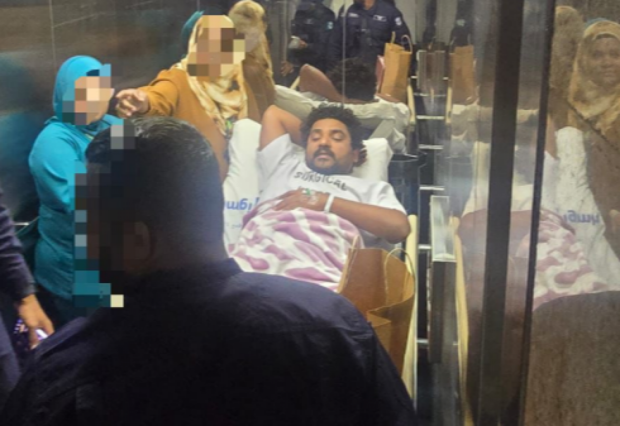 މައުރޫފް ޒާކިރު ފުލުހުންގެ ބަންދުން ދޫކޮށްލައިފި