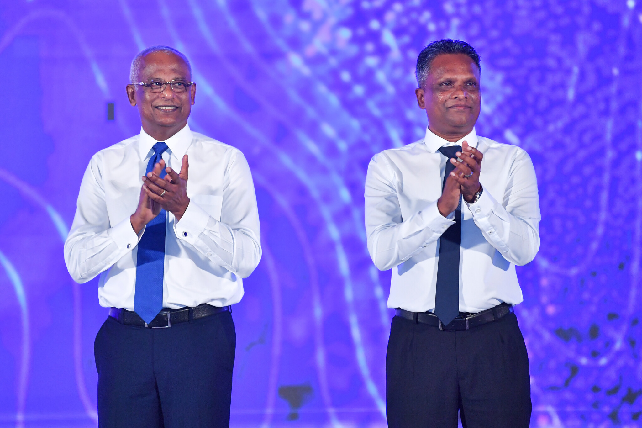 އެމްޑީޕީގެ މޭޔަރު ޓިކެޓް އާޒިމަށް: މިއީ ޚިދުމަތް ބަލައިގަތުންކަމަށް ރައީސް ޞާލިހު ވިދާޅުވެއްޖެ