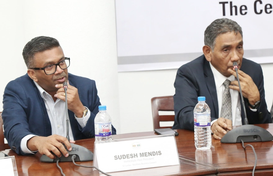 ރާއްޖޭގައި މަސައްކަތްކުރާ ލަންކާ މީހުން ގައުމަށް ފޮނުވާ 2 ބިލިއަން ރުފިޔާ އިތުރުކުރަން ގޮވާލައްވައިފި