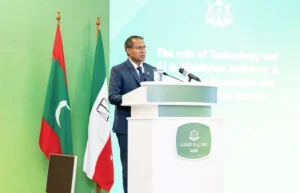 ޓެކްނޮލޮޖީއަށް އަހުލުވެރި ނުވެ، މި ޒަމާނުގައި ލިޔަންކިޔަން ދަތުމުގެ މާނައެއް ނެތް: އުއްތަމަ ފަނޑިޔާރު