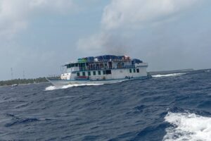 ފުވައްމުލަކު ކައިރީގައި ދިޔަވި ބޯޓަކަށް އެމްއެންޑީއެފްއިން އެހީތެރިކަން ފޯރުކޮށްދީފި