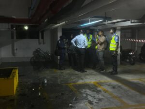 ހިޔާގެ 5 ވަނަ ޓަވަރުގައި ހިނގި އަލިފާނުގެ ހާދިސާގައި ގެއްލުންވި ހޮޅިތައް މަރާމާތުކޮށްފި