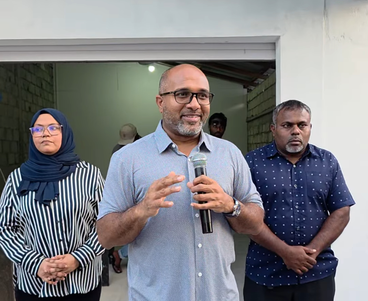 ސަރުކާރުގެ މަޝްރޫޢުތަކަށް އައްޑޫ ކައުންސިލުން ހުރަސްއަޅާކަމުގެ ތުހުމަތު