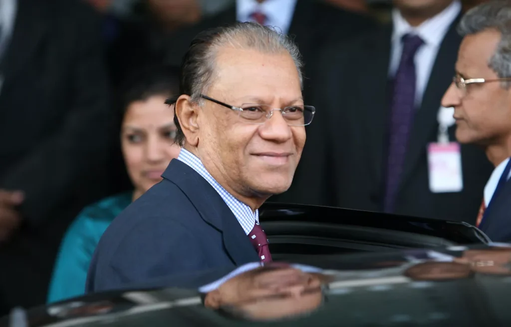 ޗާގޯސްގެ މައްސަލަ ހޫނުވެ، މޮރިޝަސް އިން ރާއްޖެއާ ސިޔާސީ ގުޅުން ކަނޑާލައިފި