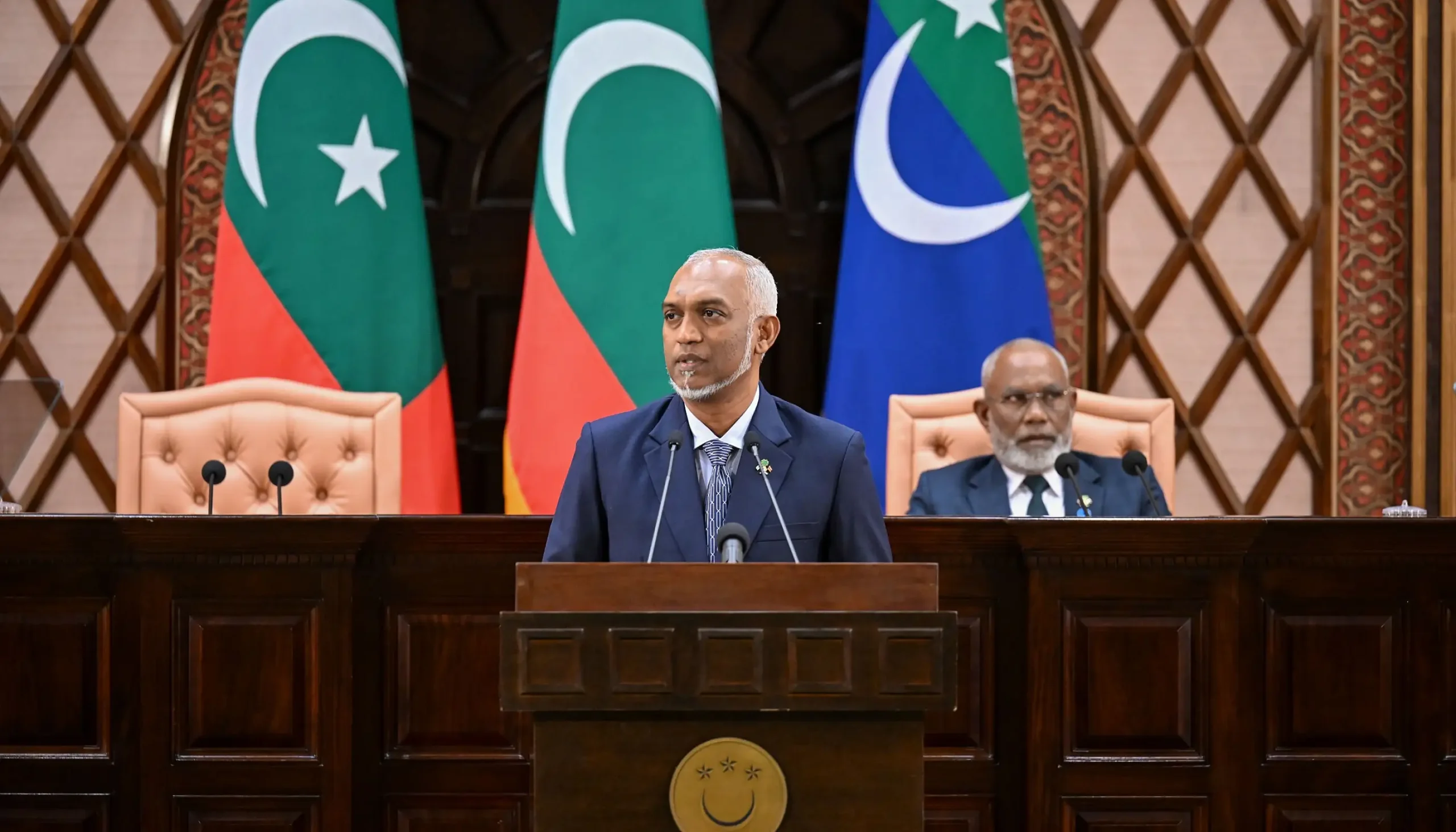 ޗާގޯސް މައްސަލާގައި ކުރީގެ ރައީސް ފޮނުއްވި ސިޓީ އަނބުރާ ގެންނަން ނިންމައިފި