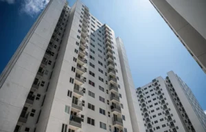 އަމާން އުދަރެސްގެ ފްލެޓެއް ލޭބަ ކުއާޓަރަކަށް ހެދި މައްސަލައިގައި ވެރިފަރާތް ބައި ލައްކައިން ޖޫރިމަނާކޮށްފި