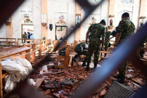 ލަންކާގެ އީސްޓާ ސަންޑޭ ބޮމުގެ ހަމަލާ ރޭވުމުގެ ތުހުމަތުގައި ކުރީގެ ޖާސޫސީ ވެރިޔާ ހައްޔަރުކޮށްފި