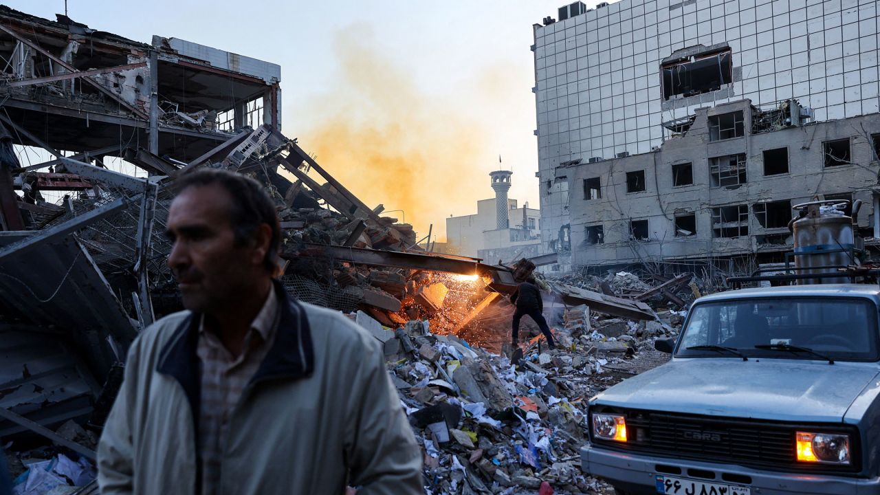 އީރާނުގެ ހަމަލާތަކުގައި މަރުވި އެމެރިކާ ސިފައިންގެ އަދަދު 6 އަށް