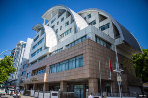 މެދުއިރުމަތީގެ ސަރަހައްދުގައި ތިބި ދިވެހިން ބޭރަށް ނުކުމެ އުޅުން ވީހާވެސް މަދުކުރުމަށް އިލްތިމާސް ކޮށްފި