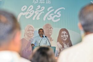 ރާއްޖެ ބަދުނާމުކޮށް ގައުމަށް ގެއްލުންދޭން މި ސަރުކާރުގެ އެއްވެސް ބޭފުޅަކު މަސައްކަތް ނުކުރާނެ: ޚަލީލު
