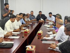 ރެފްރެންޑަމްއާ ގުޅޭ ކަންބޮޑުވުންތައް ހިއްސާކުރަން އެމްޑީޕީން އީސީއާ ބައްދަލުކޮށްފި