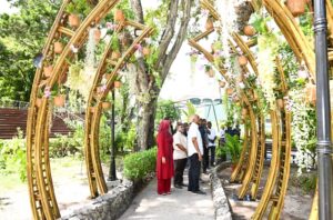 ޒަމާނީ ފެންވަރަށް ތަރައްޤީކުރާ ސަލްޓަން ޕާކުގެ މަސައްކަތްތައް ރައީސް ބައްލަވާލައްވައިފި