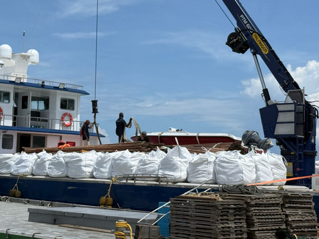 ލ. ގަމާއި ކުޅުދުއްފުށީގެ ހައުސިން މަޝްރޫއުގެ އަމަލީ މަސައްކަތް ފެށުމަށް ތައްޔާރުވެއްޖެ