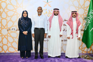 ސައުދީ ސަފީރު ދެއްވި ރޯދަވީއްލުމުގައި ރައީސްގެ ދެކަނބަލުން ބައިވެރިވެވަޑައިގެންފި