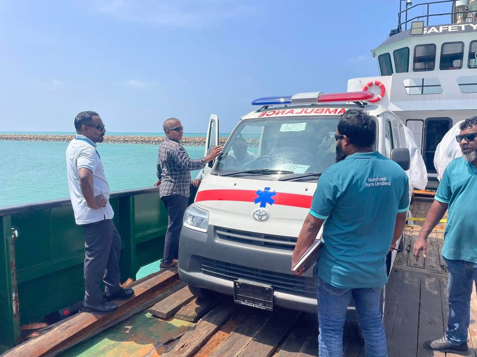 މި މަހު އިތުރު 31 ރަށަކަށް އެމްބިއުލާންސް ފޮނުވަނީ