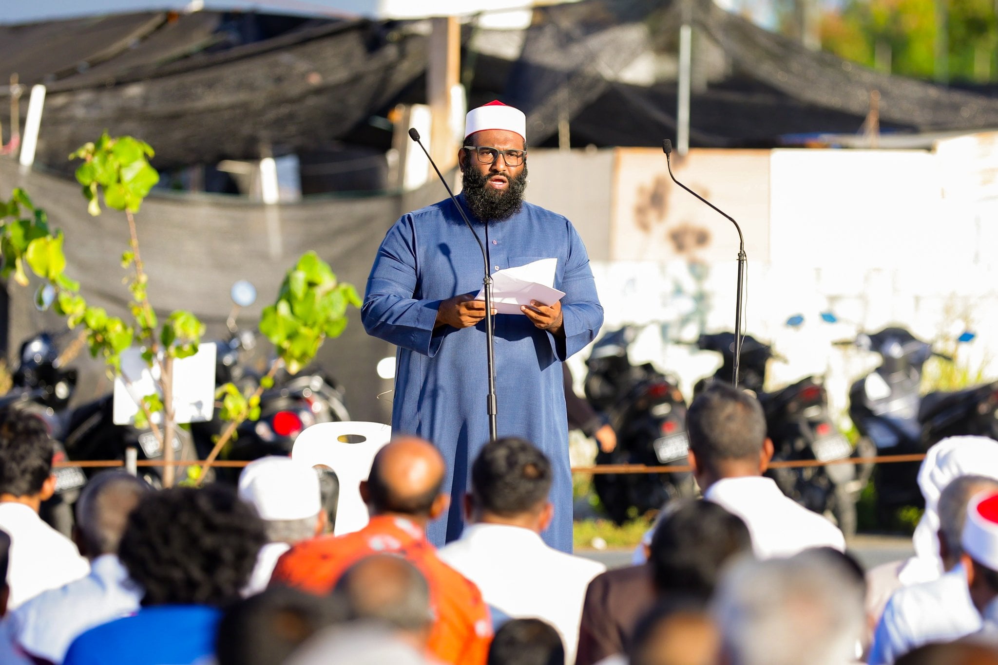 ފިޠުރު ޢީދުގެ ޚުތުބާ: އެކުވެރިކަން އިސްކޮށް، ބައިބައިވުމުން ދުރުވުމަށް ގޮވާލައިފި