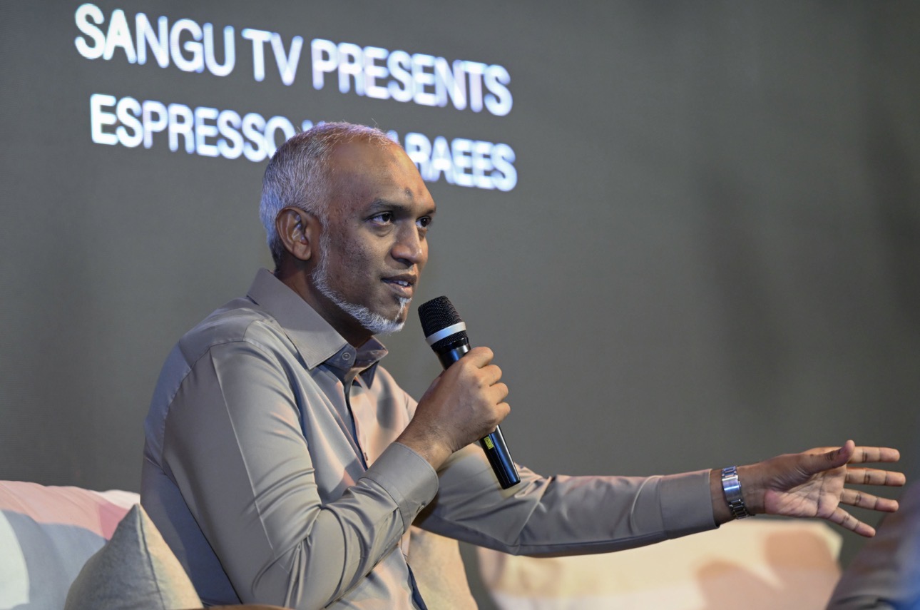 މެންބަރުންނާއި ކައުންސިލަރުން މަގާމުން ވަކިކުރުމުގެ ބާރު ރައްޔިތުންނަށް ދެނީ