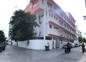 މަންދު ކޮލެޖުން ހޯދަން މަސައްކަތްކުރާ 498 މިލިއަން ރުފިޔާ ދޭން ނުޖެހޭނެކަމަށް އޮޑިޓް އޮފީހުން ބުނެފި