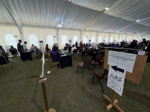 ލޯކަލް ކައުންސިލް އިންތިޚާބާއި ޚިޔާލު ހޯދުމުގެ ވޯޓުލުން މުޅި ރާއްޖޭގައި ފަށައިފި