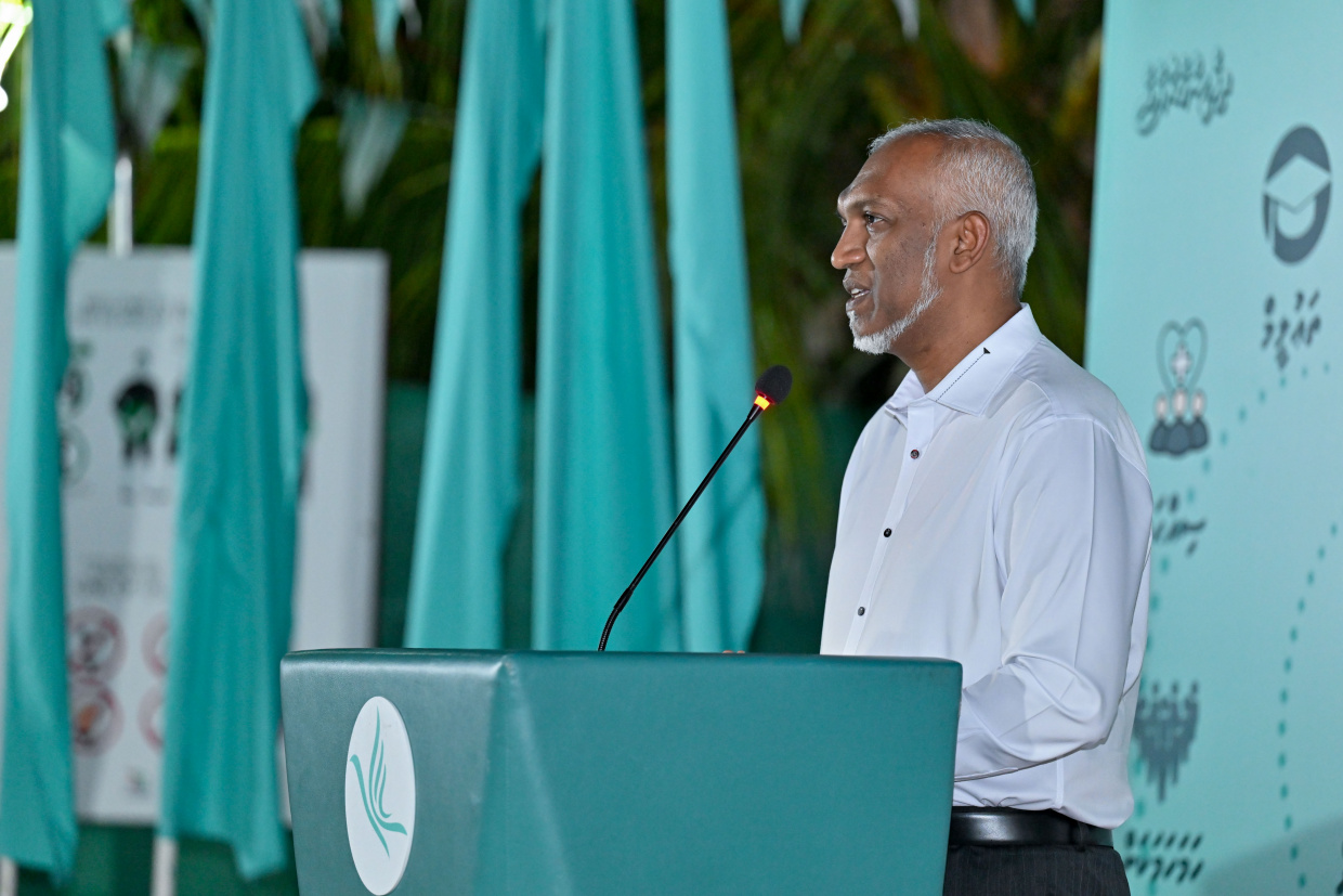 ސަރުކާރަށް ހުރަސްއަޅާ ކައުންސިލްތައް ރައްޔިތުންނަށް ހާމަ ކުރާނަން: ރައީސް