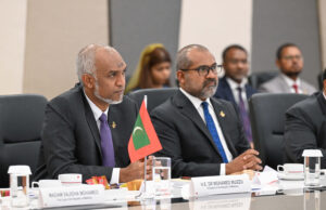 ފޯޅަވަހި މޮރިޝަސްއާ ހަވާލުކުރުން މަޑުޖައްސާލުމުން ދިވެހި ސަރުކާރުން މަރުހަބާ ކިޔައިފި