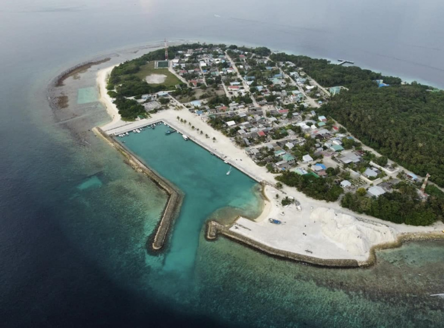 ރ. ރަސްގެތީމުގައި އެކަނި ދިރިއުޅެމުންދިޔަ މީހަކު ނިޔާވެފައި އޮއްވާ ފެނިއްޖެ