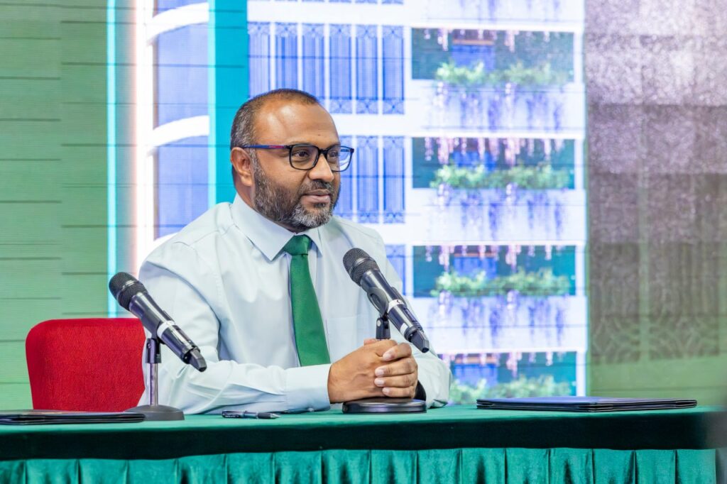 ޒާތީ ފުރައްސާރައިން ދުރުވެ، ޒިންމާދާރުކަމާއެކު ނޫސްވެރިކަން ކުރުމަށް ޝަހީމް ގޮވާލައްވައިފި